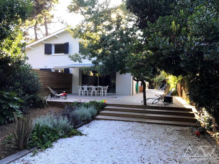 Terrasse en bois au Cap Ferret